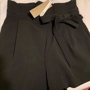 DO+BE high waisted dress shorts